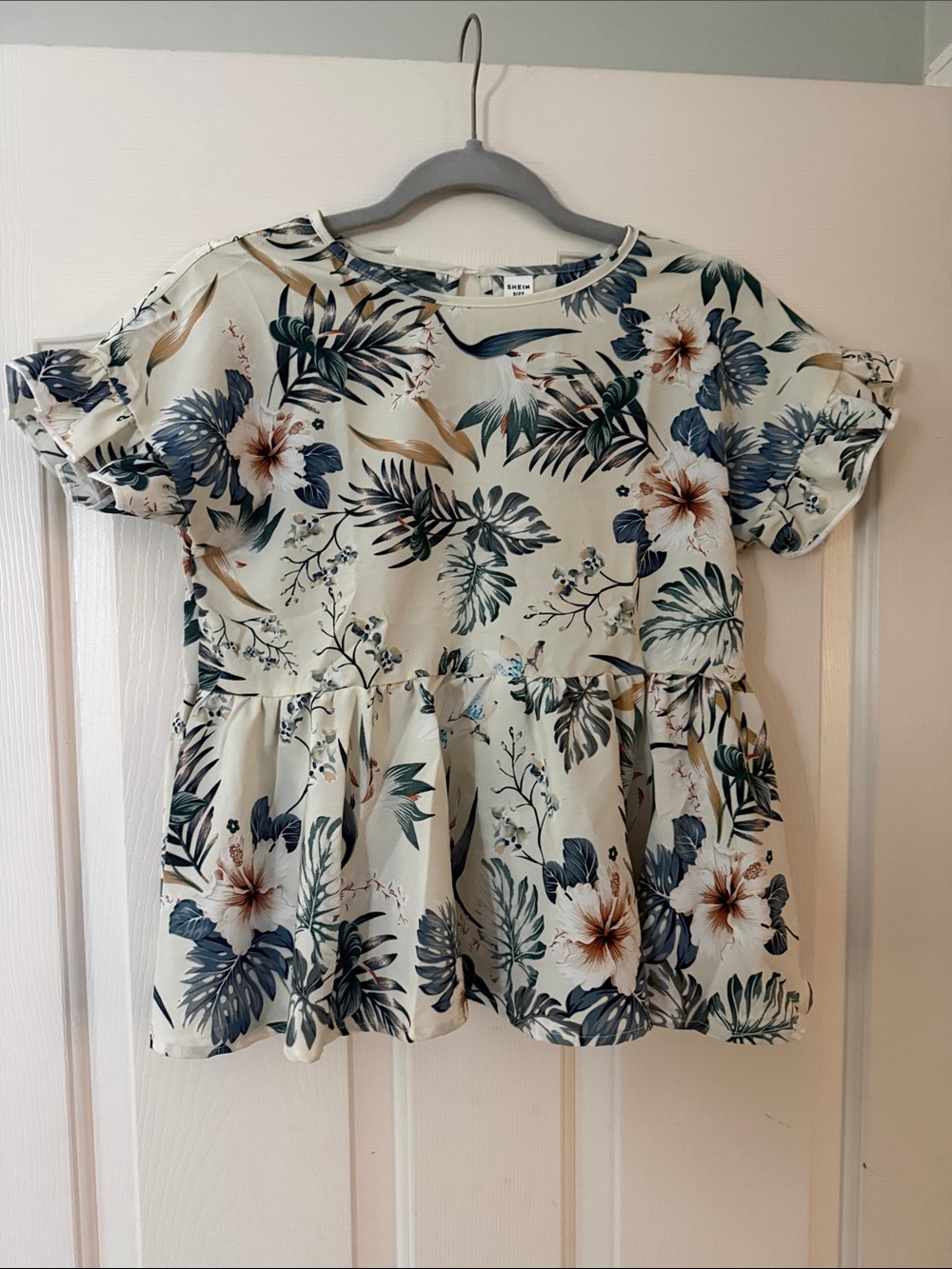 SHEIN Cream Floral Peplum Top with Blue and Green Leaf Print